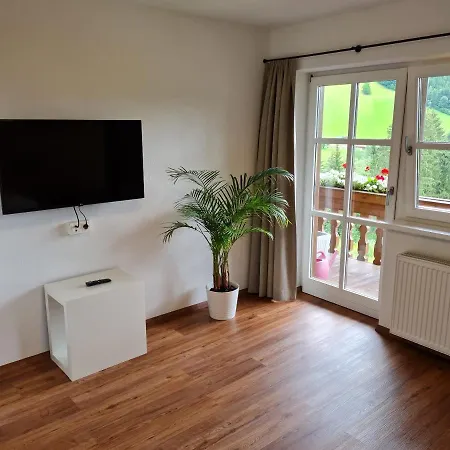 Апартаменты Zauberwinkelweg Mit Traum-aussicht!