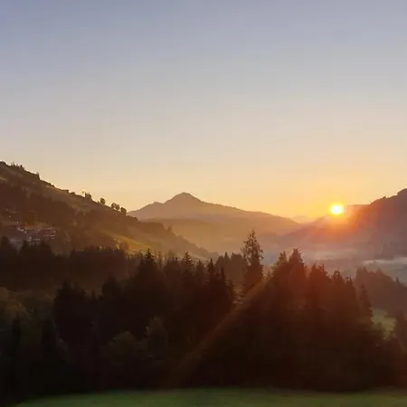 Zauberwinkelweg Mit Traum-aussicht! Вильдшёнау